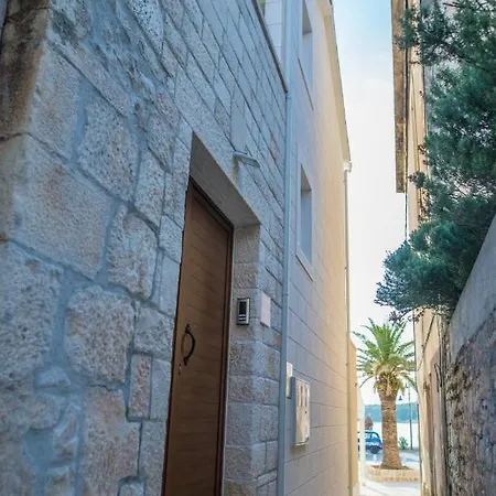 Guest house Riva House Rogoznica (Sibenik-Knin)
