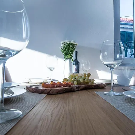 Riva House 4* Rogoznica (Sibenik-Knin)