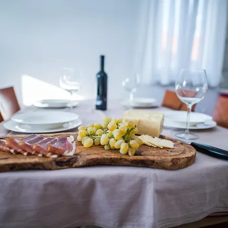 Riva House Gostinjska kuća Rogoznica (Sibenik-Knin)