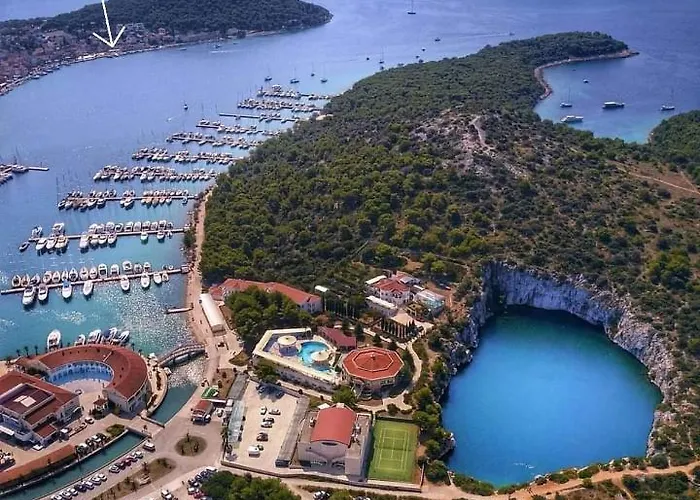 Riva House Gasthuis 4*