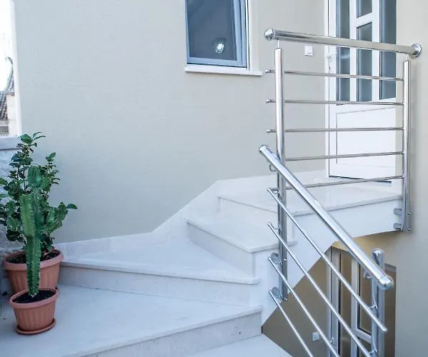 Riva House 4* Rogoznica (Sibenik-Knin)