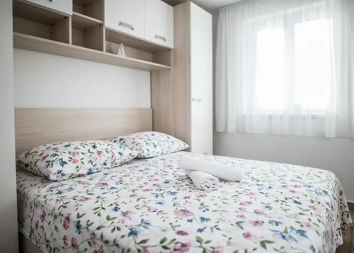 Gasthuis Riva House 4*